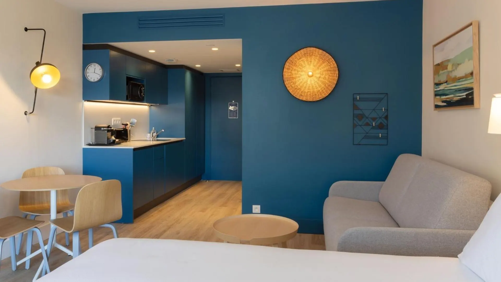 Staybridge Suites - Cannes Centre By Ihg Hotel