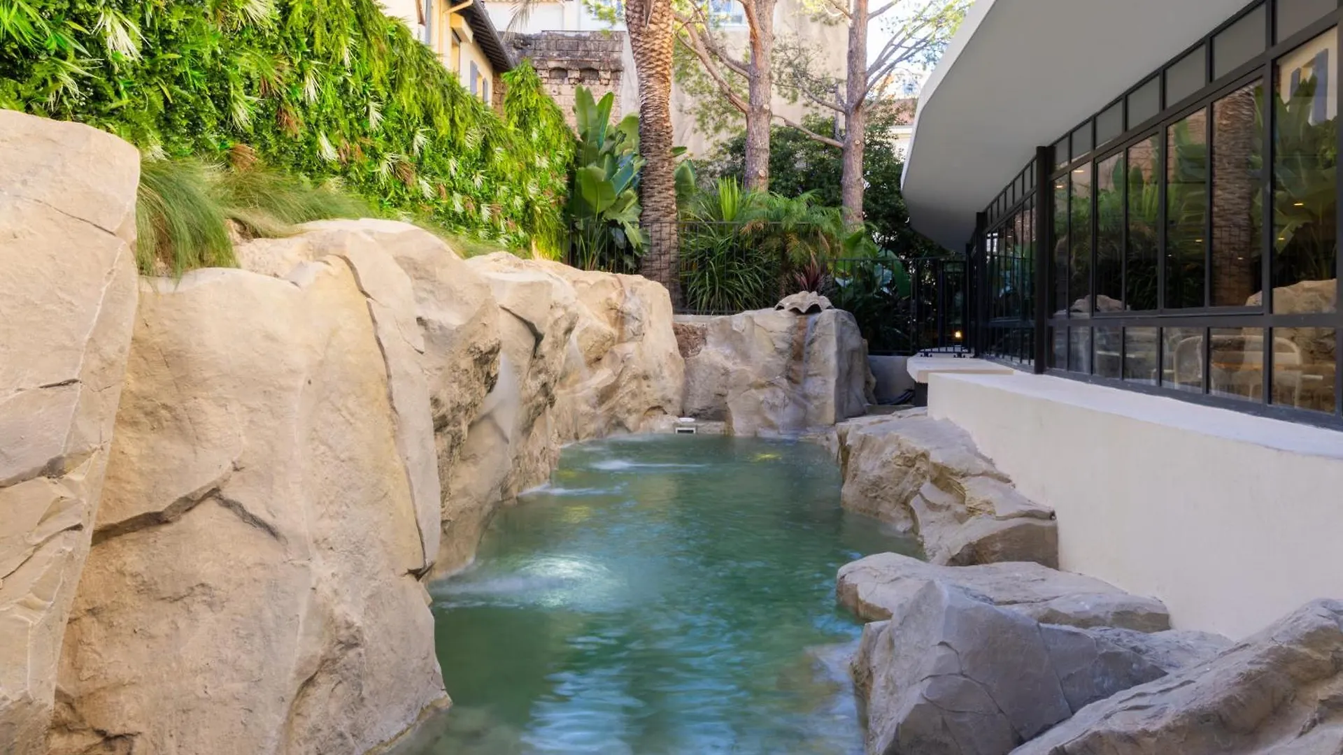 Staybridge Suites - Cannes Centre By Ihg France
